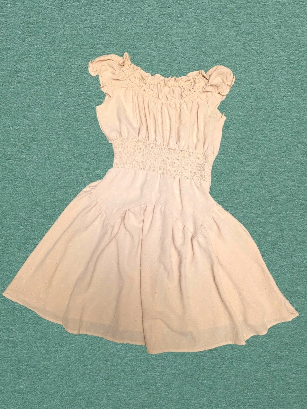 Source Unknown Off-Shoulder Ruffle Mini Dress in Cream - Picture 2 of 15